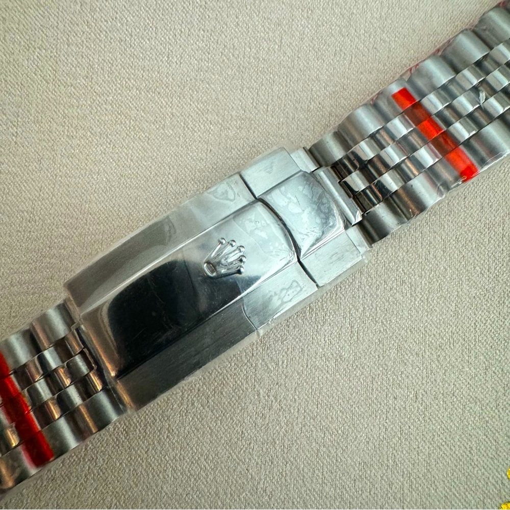 New 20mm Jubilee bracelet full links.